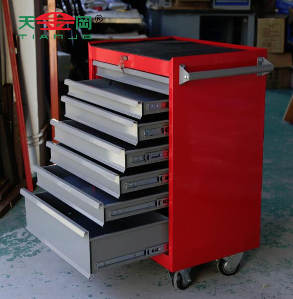 移動工具柜