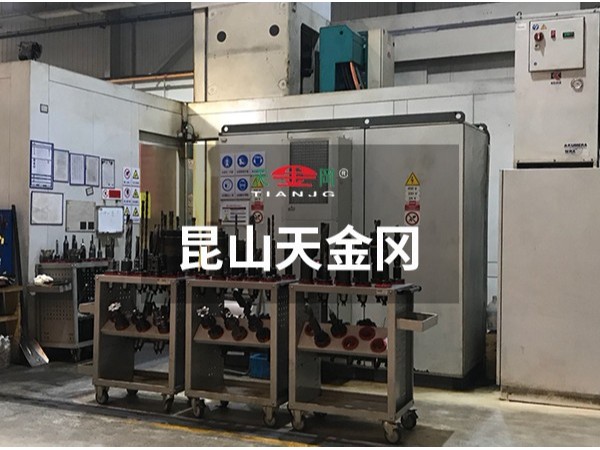 滿大街的工具柜廠家，憑什么昆山天金岡的這么火?